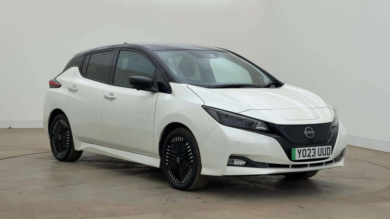 Used Nissan Leaf 2023 for sale - 76144198: Photo 1
