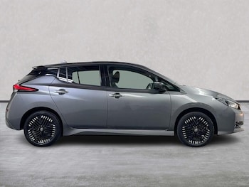 Used Nissan Leaf 2022 for sale - 79495151: Photo