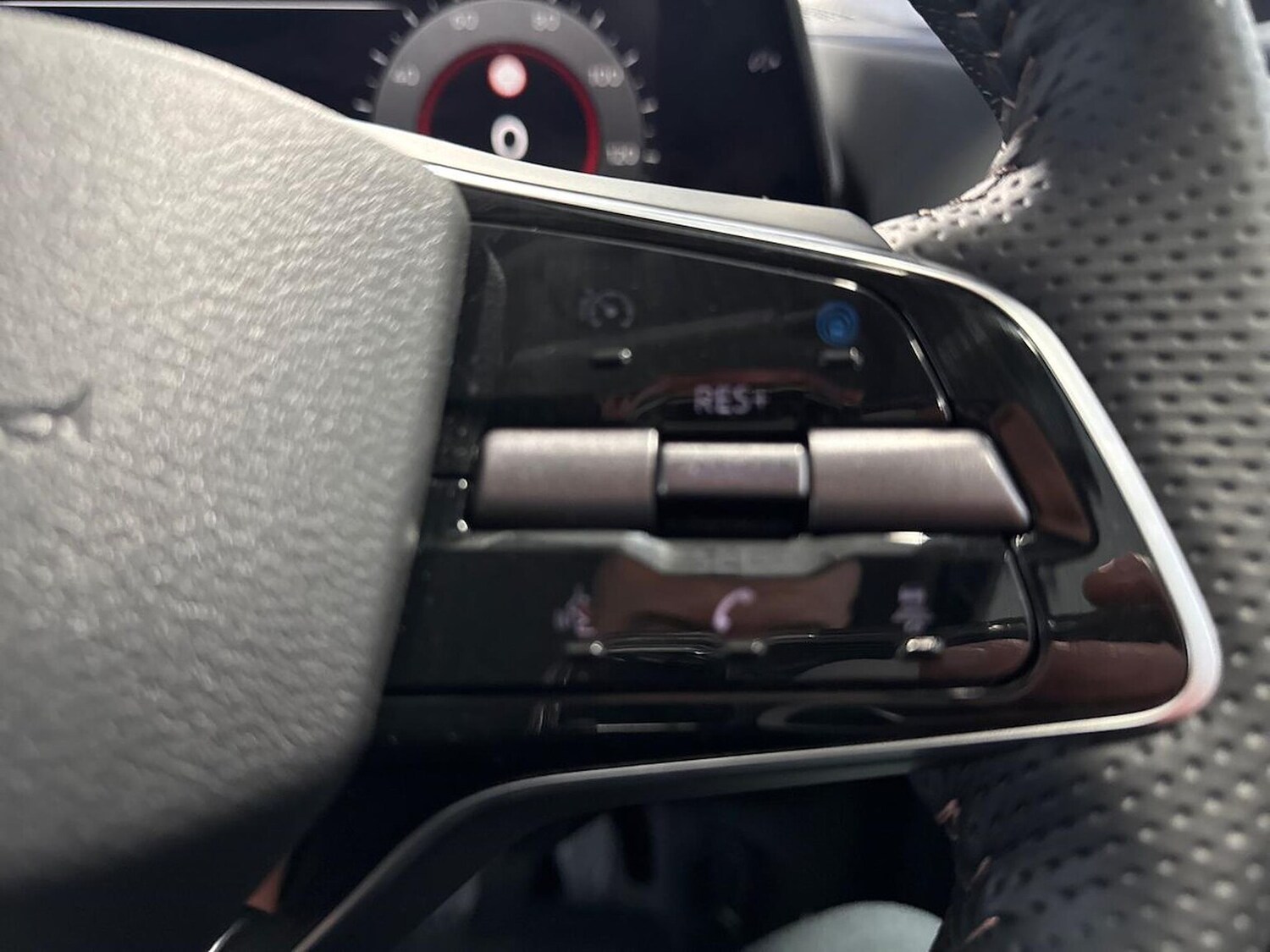 Used Nissan ARIYA 2023 for sale - 77488408: Photo 24