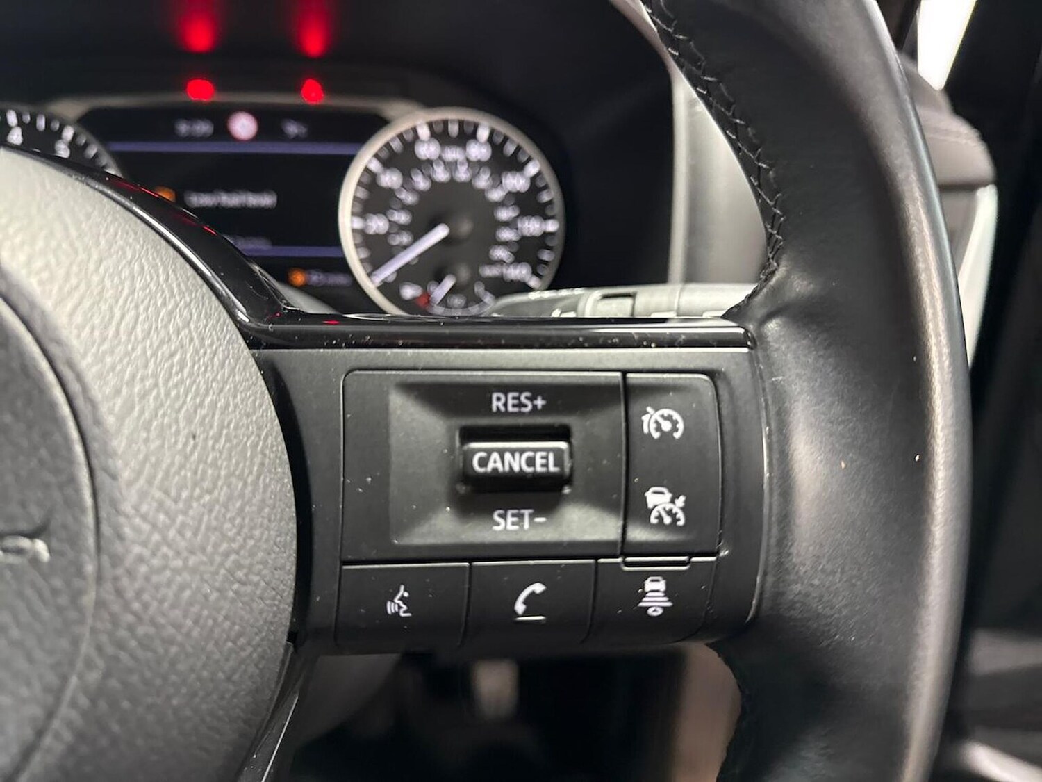 Used Nissan Qashqai 2021 for sale - 76725882: Photo 25