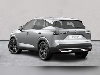 Used Nissan Qashqai 2023 for sale - 76170737: Photo 2