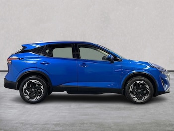 Used Nissan Qashqai 2025 for sale - 77094145: Photo