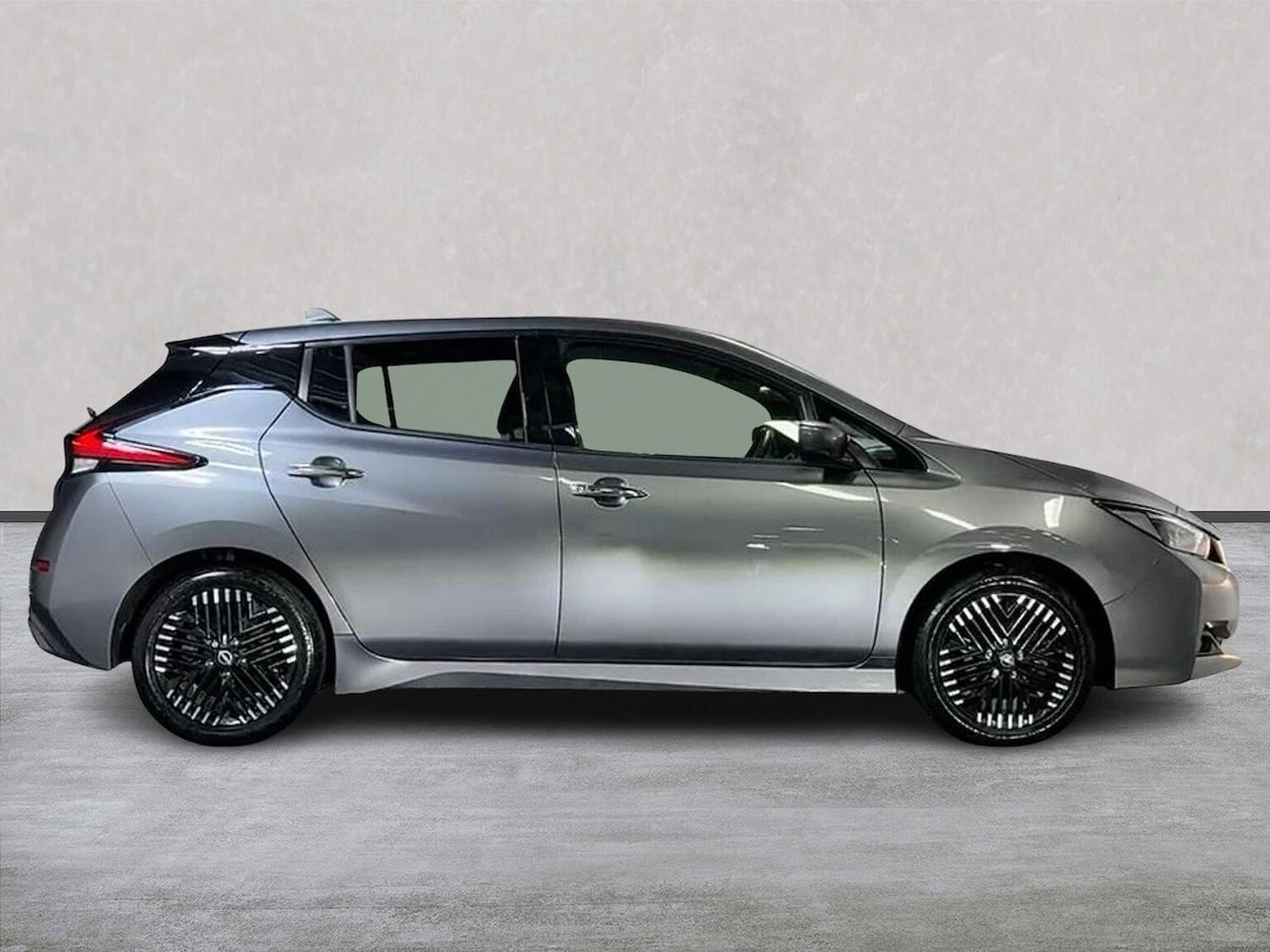 Used Nissan Leaf 2022 for sale - 77488459: Photo 3