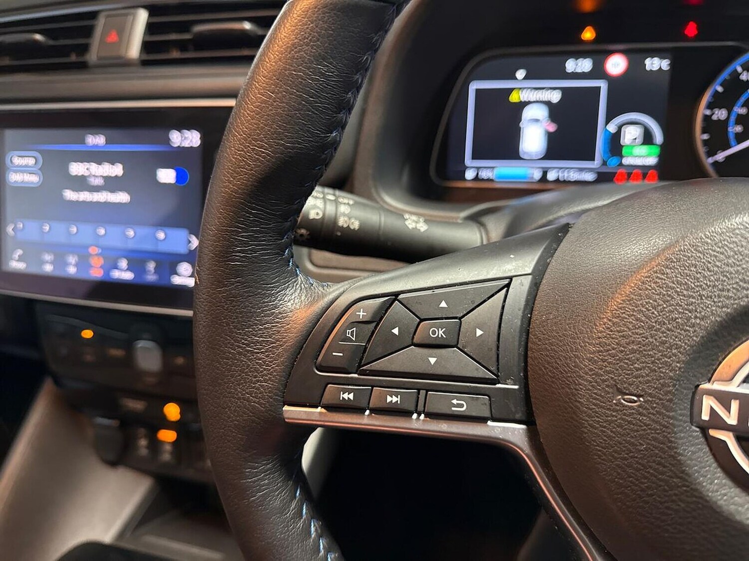 Used Nissan Leaf 2023 for sale - 77488413: Photo 25