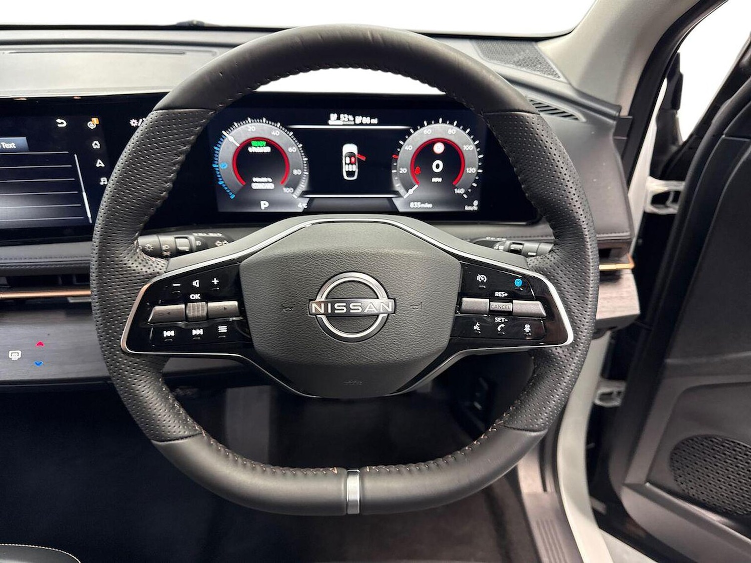 Used Nissan ARIYA 2025 for sale - 77629353: Photo 9