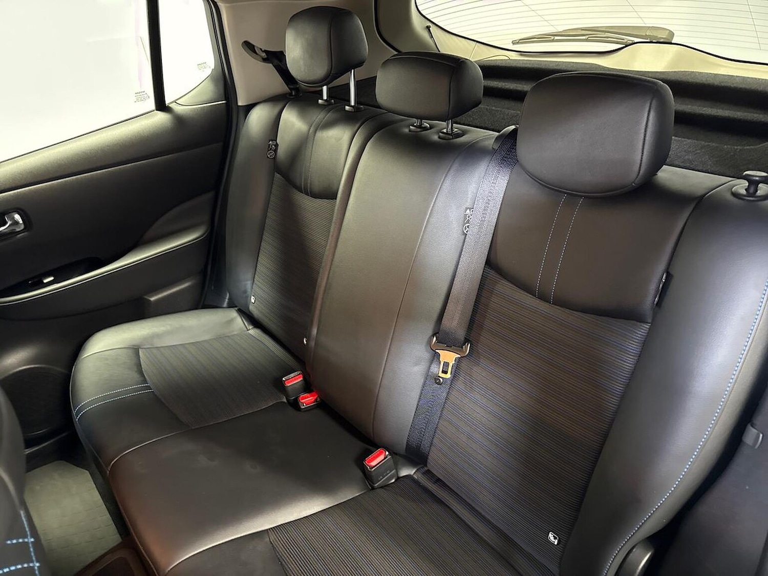 Used Nissan Leaf 2021 for sale - 76846052: Photo 16