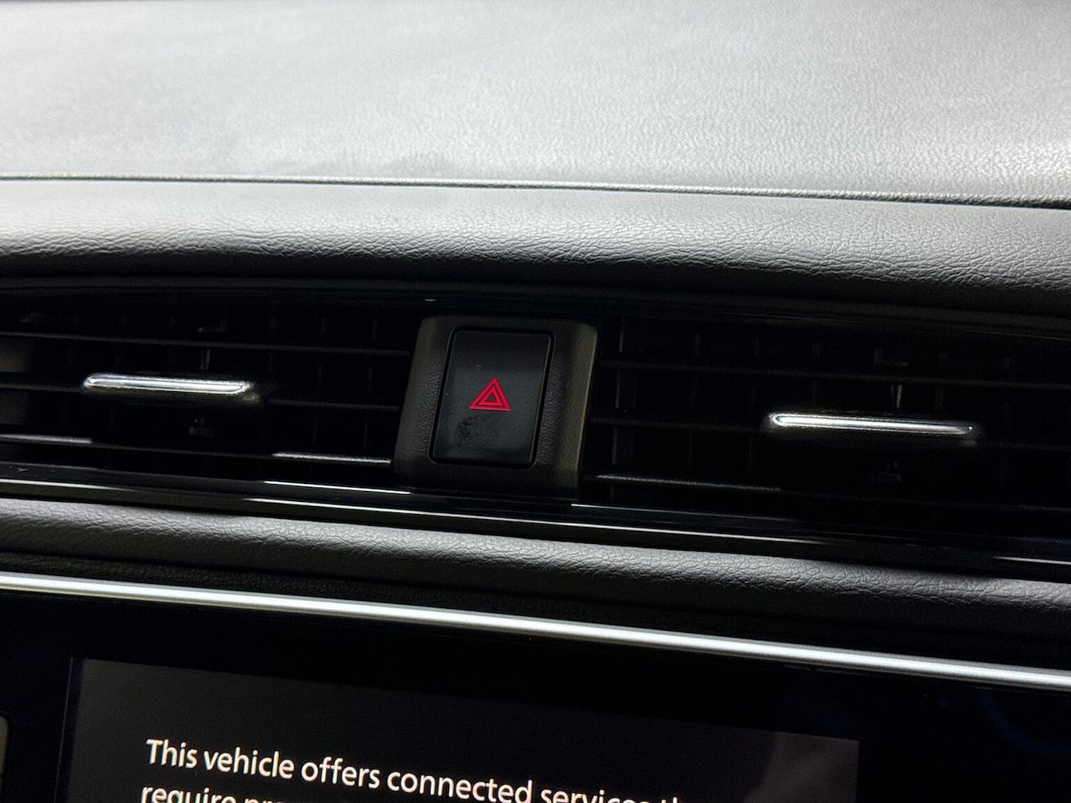 Used Nissan Leaf 2021 for sale - 76846052: Photo 22