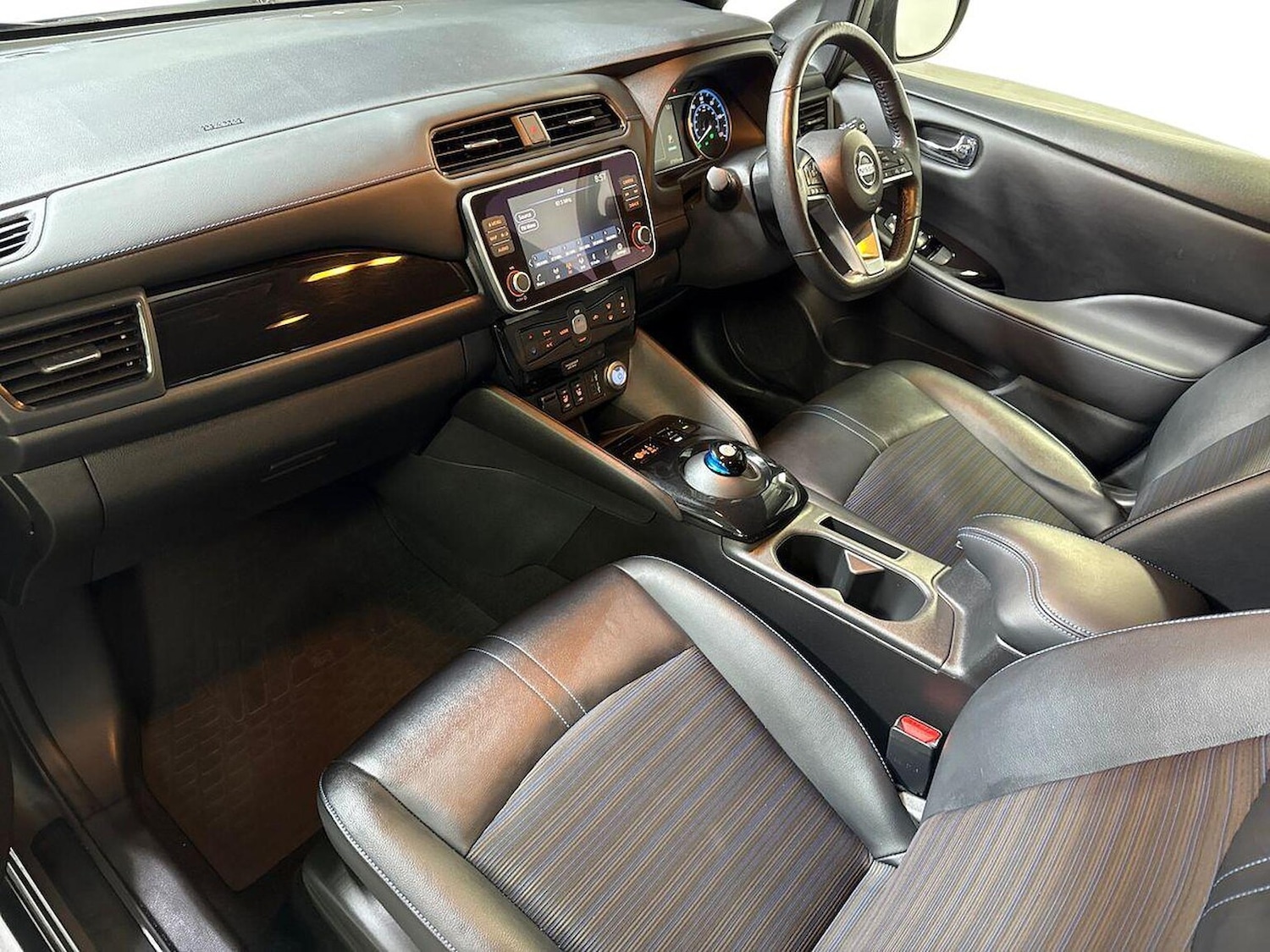 Used Nissan Leaf 2021 for sale - 76846052: Photo 7