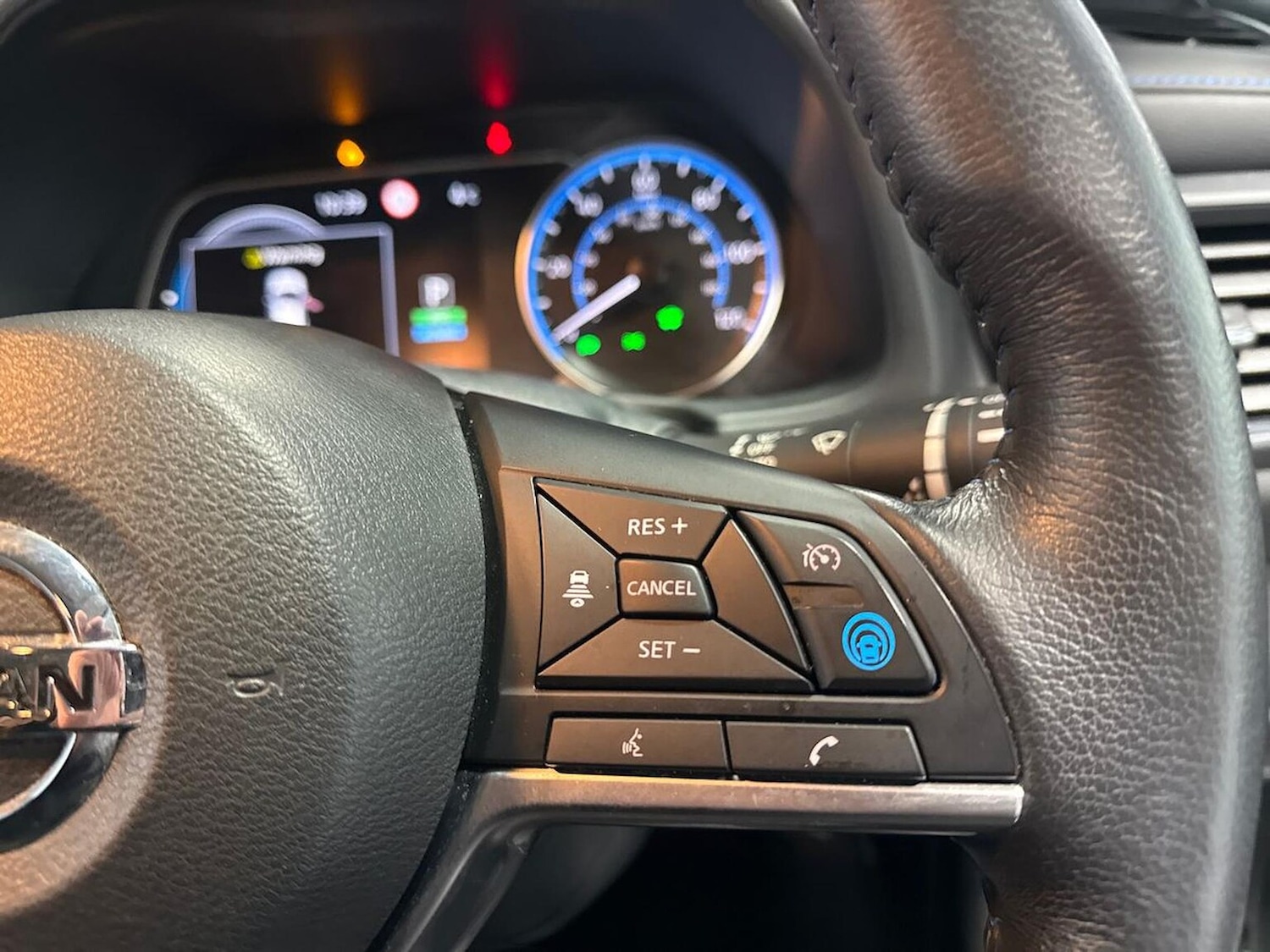 Used Nissan Leaf 2021 for sale - 77062302: Photo 25