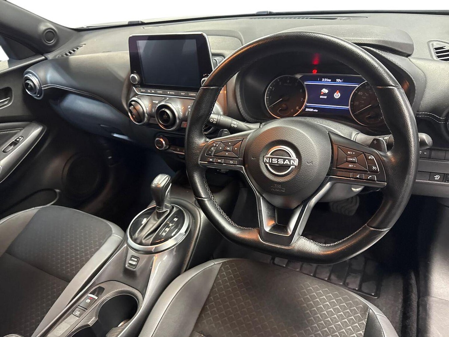 Used Nissan Juke 2024 for sale - 76893256: Photo 15