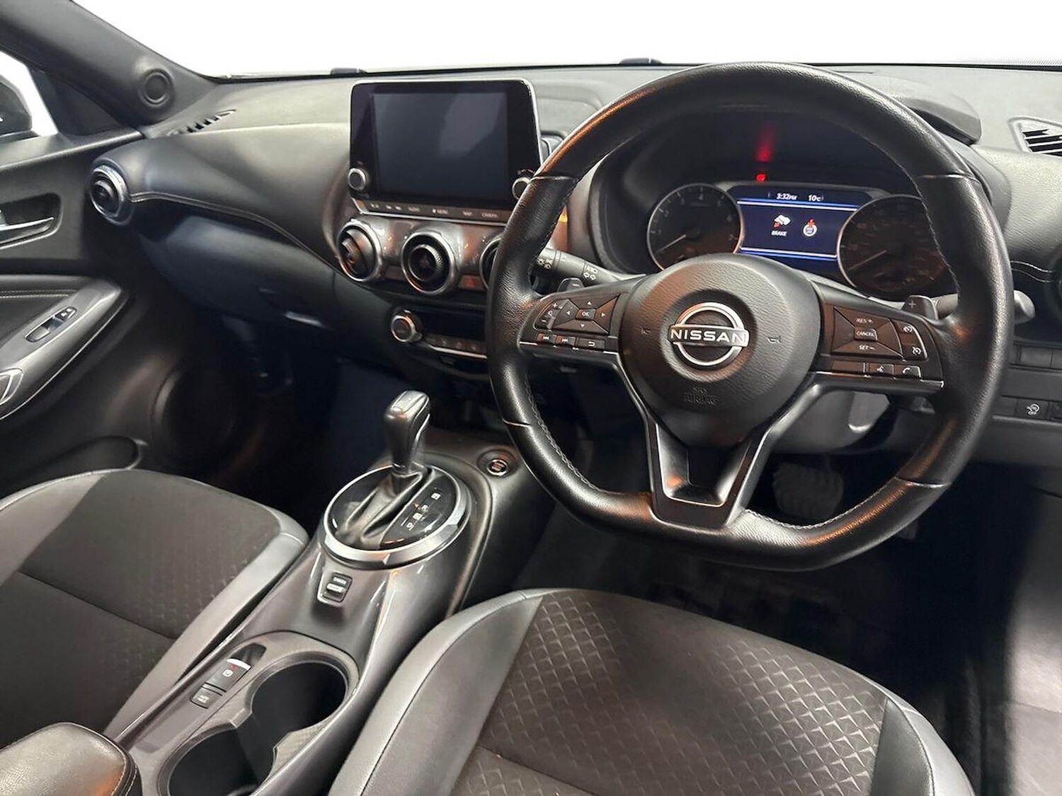 Used Nissan Juke 2024 for sale - 76893256: Photo 8