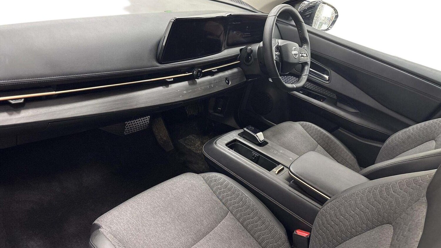 Used Nissan ARIYA 2022 for sale - 76687319: Photo 6