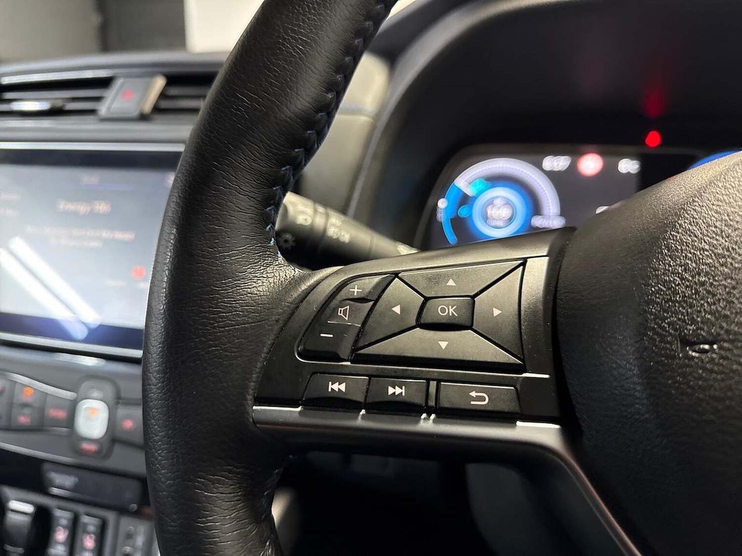 Used Nissan Leaf 2022 for sale - 77488435: Photo 25