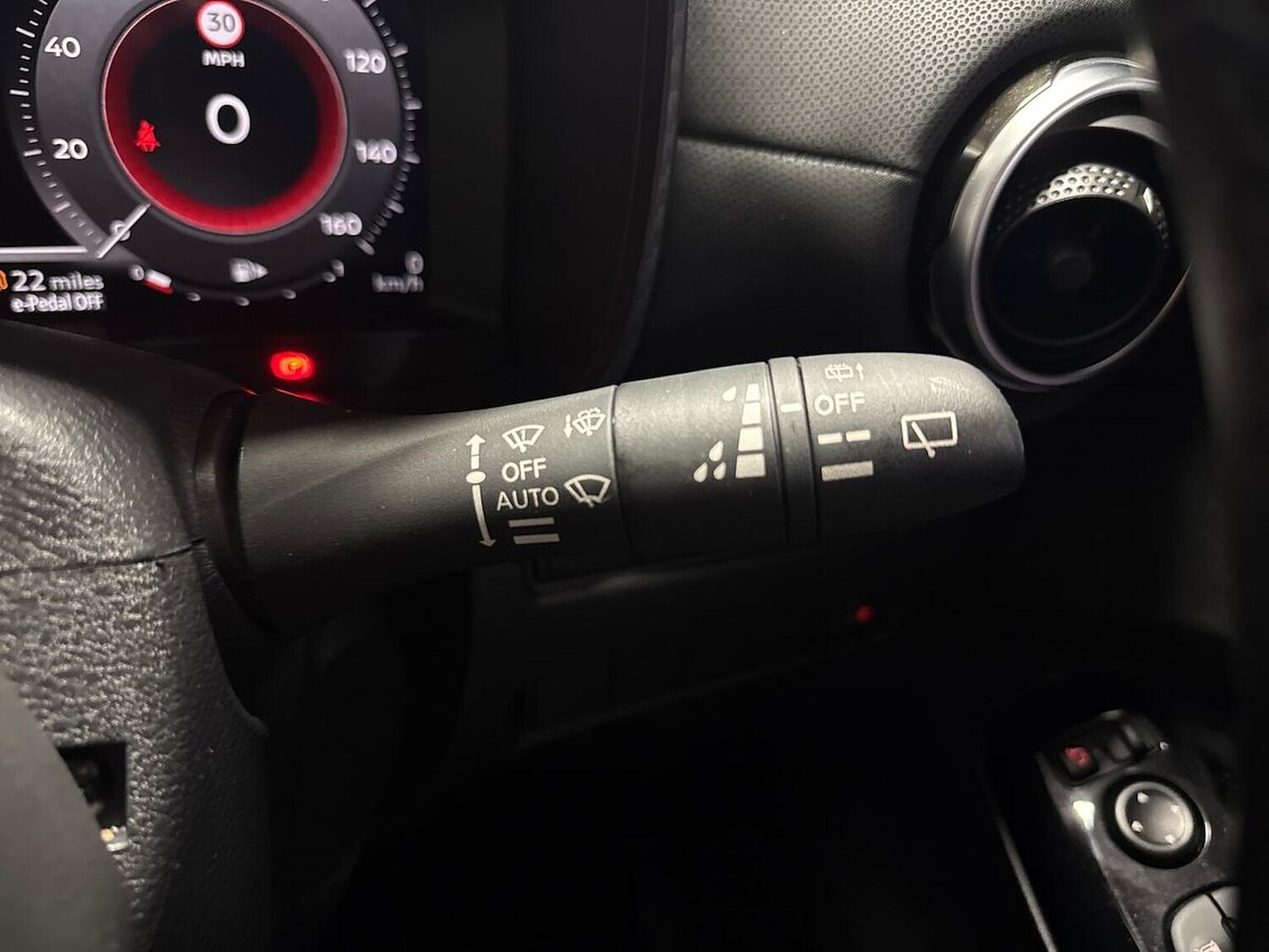 Used Nissan Juke 2024 for sale - 77488433: Photo 27