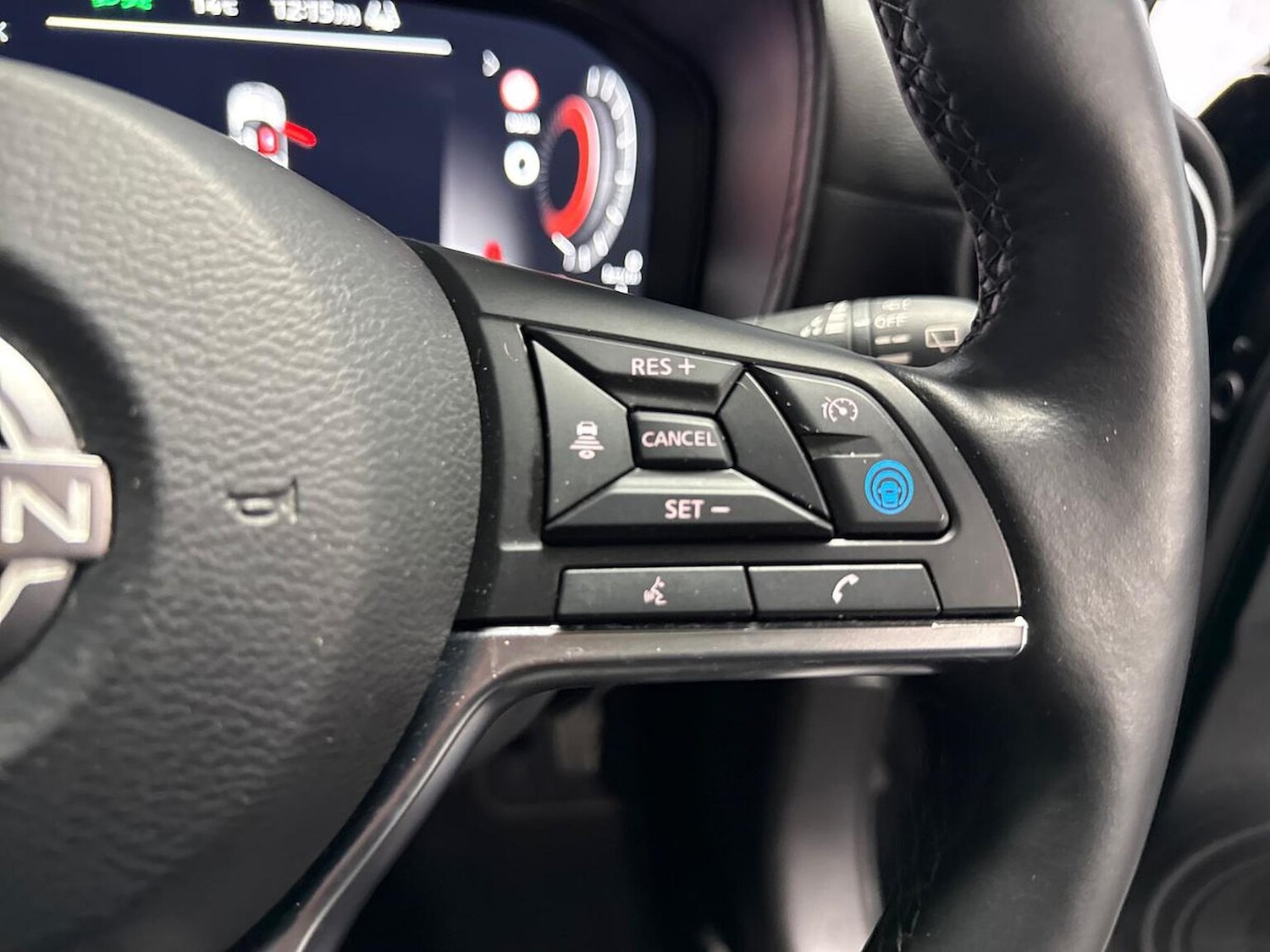 Used Nissan Juke 2024 for sale - 77062300: Photo 25