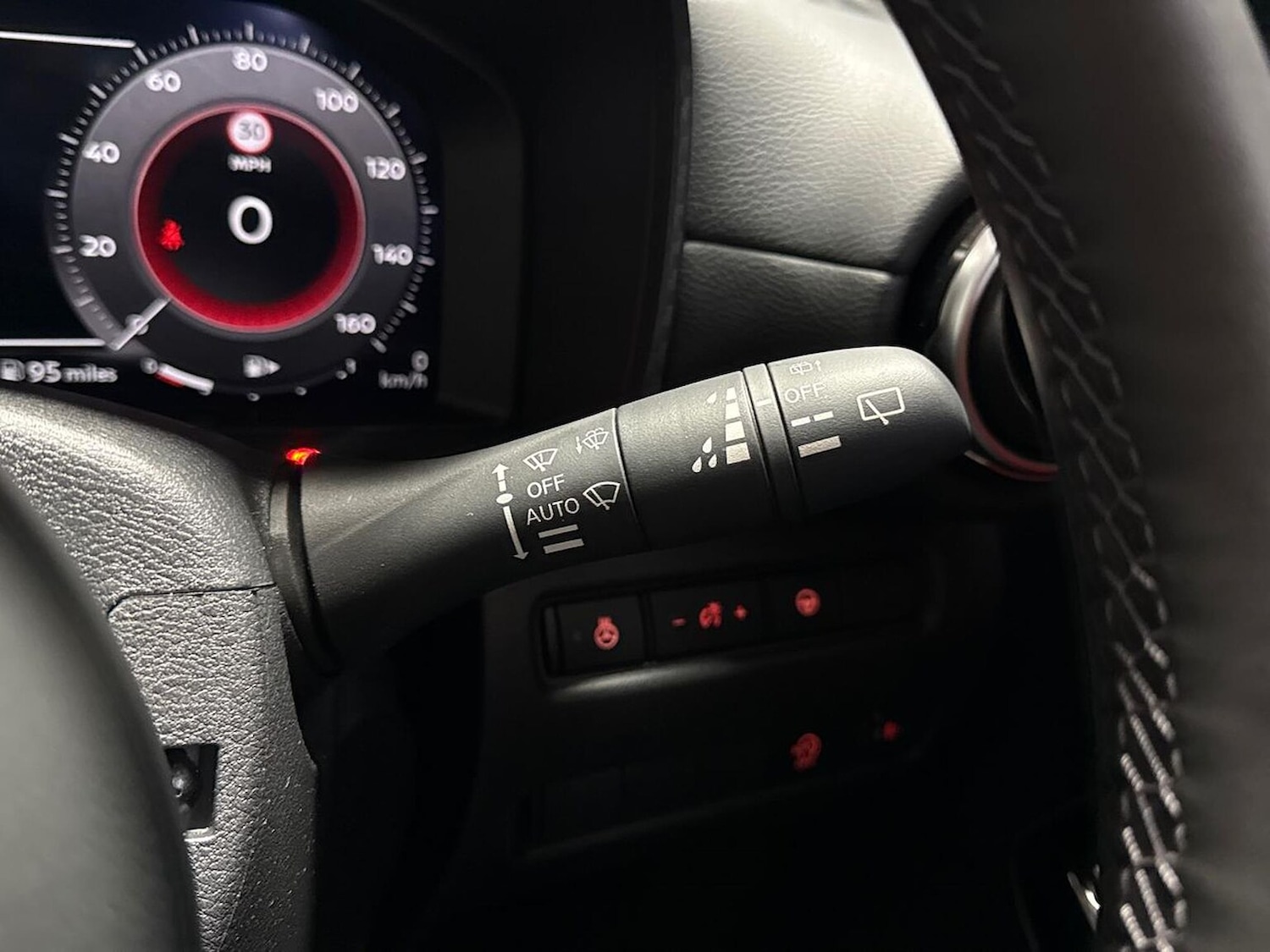 Used Nissan Juke 2025 for sale - 76846044: Photo 27