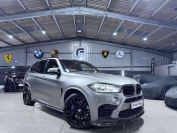 2017 (17) - M 5-Door