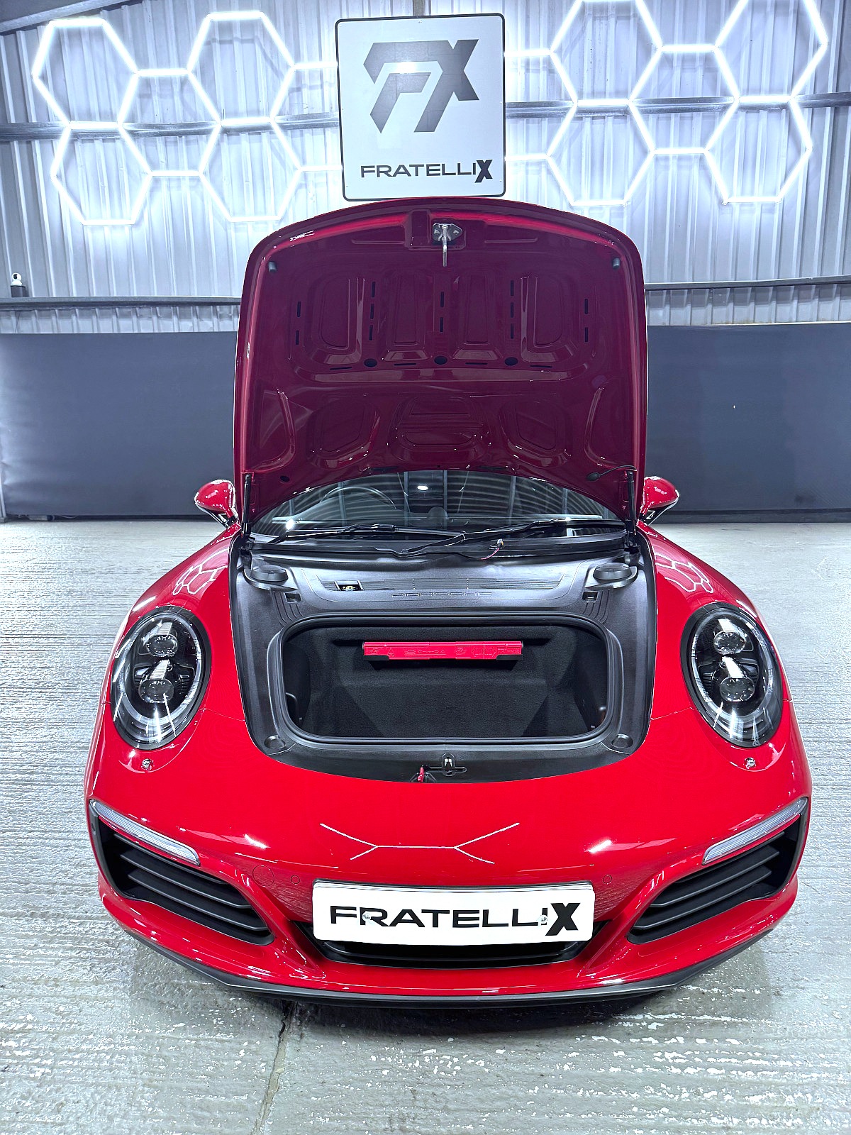 Used Porsche 911 2016 for sale - 76719120: Photo 11