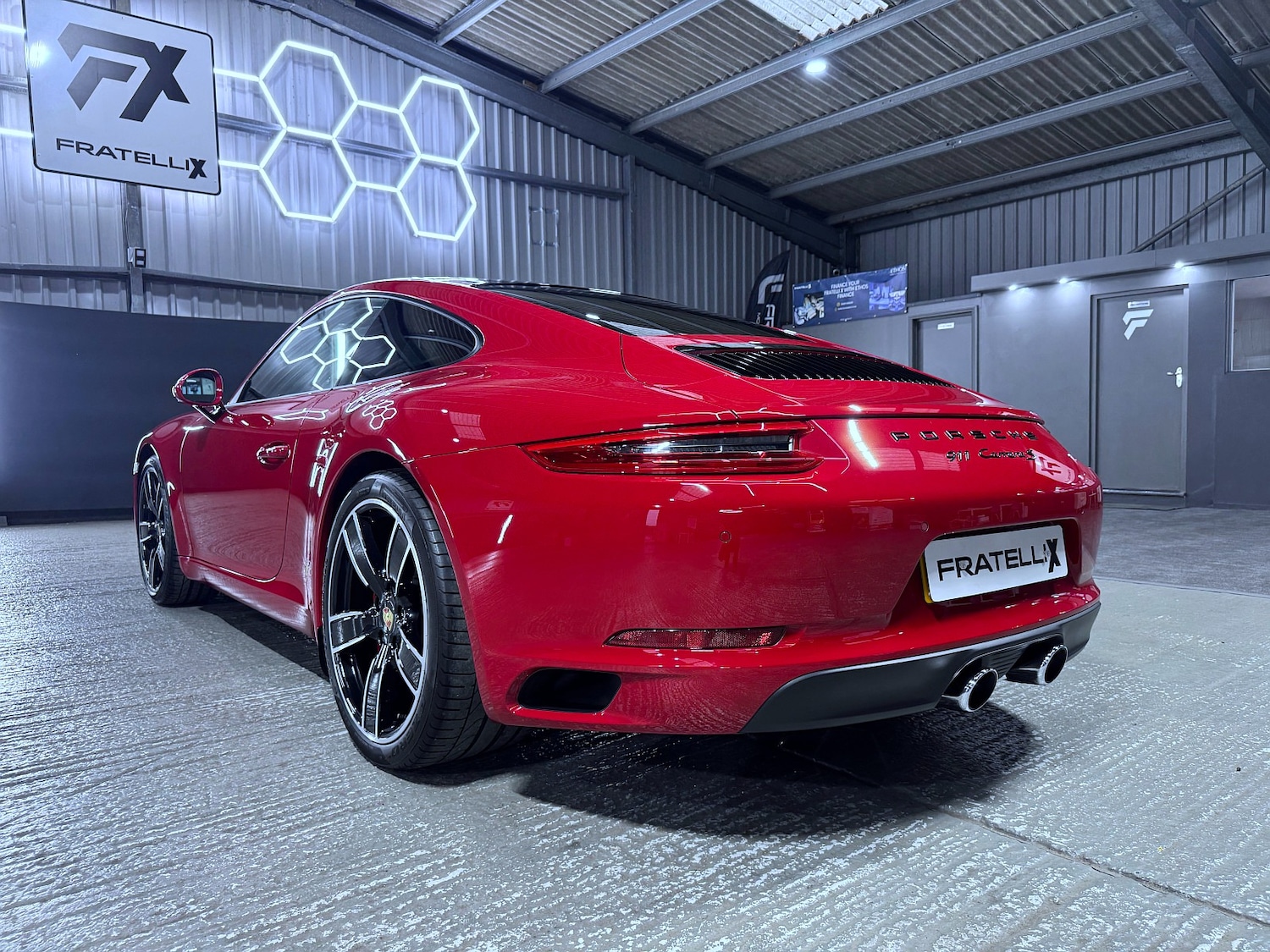 Used Porsche 911 2016 for sale - 76719120: Photo 18