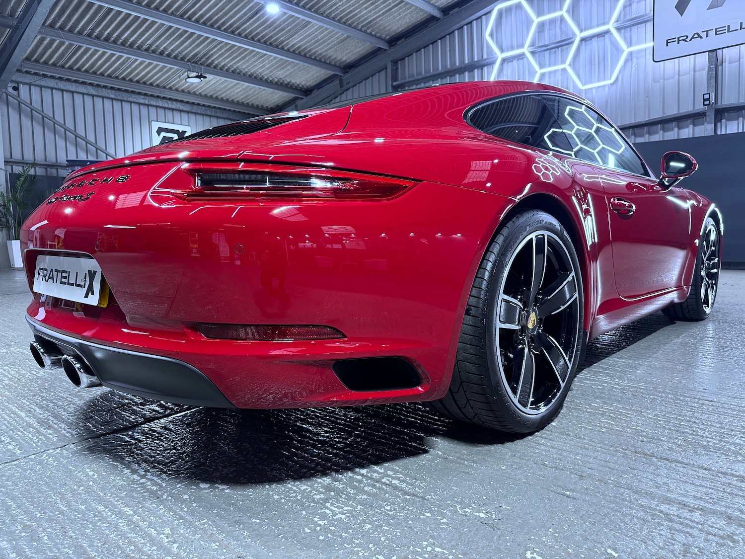 Used Porsche 911 2016 for sale - 76719120: Photo 25