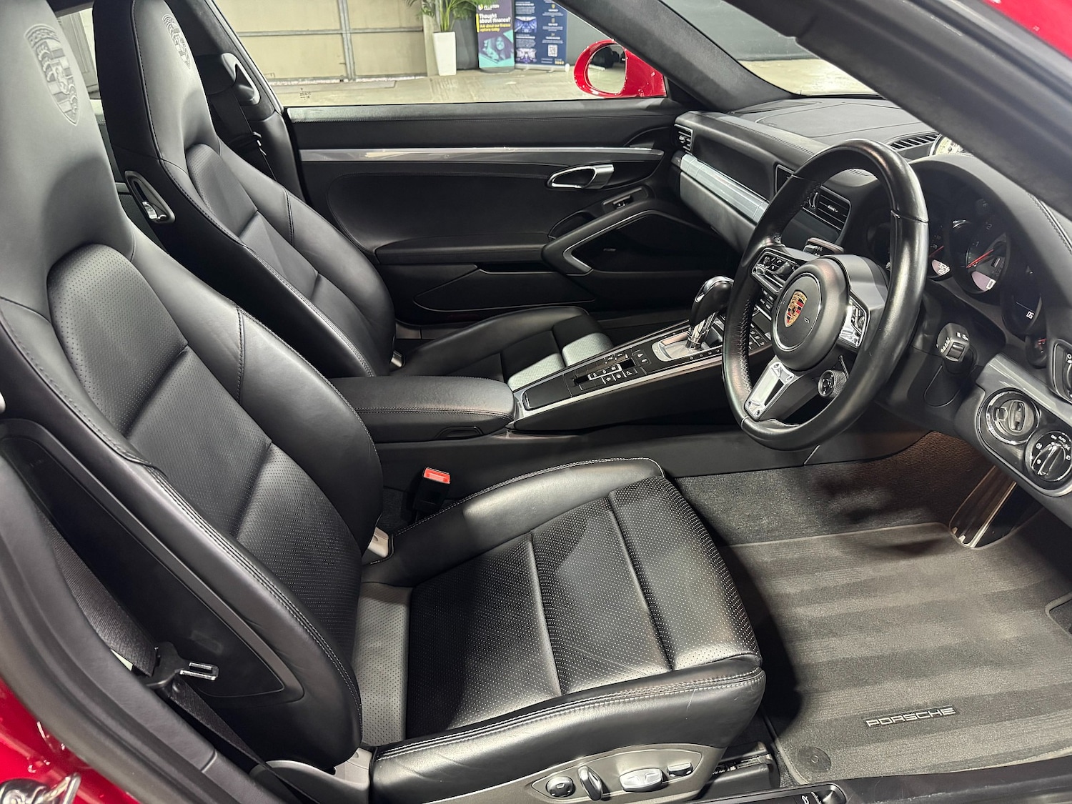 Used Porsche 911 2016 for sale - 76719120: Photo 36