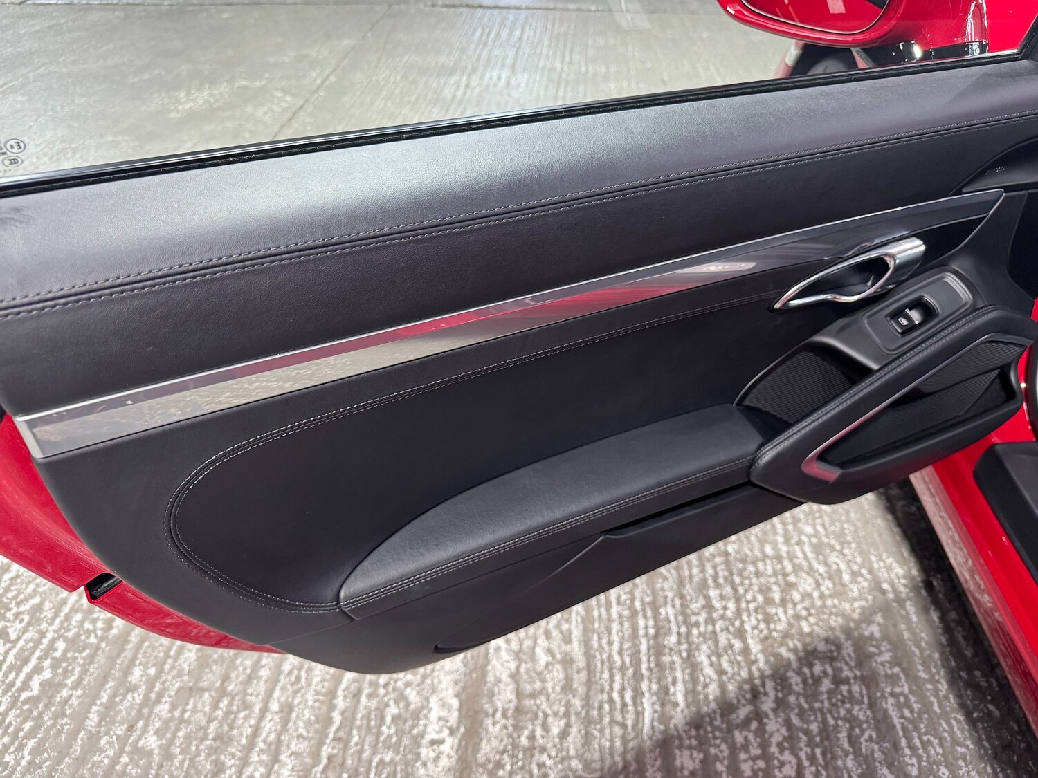 Used Porsche 911 2016 for sale - 76719120: Photo 60