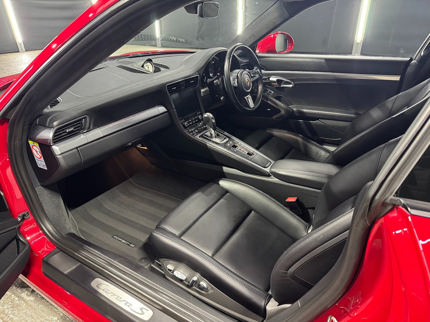 Used Porsche 911 2016 for sale - 76719120: Photo 63