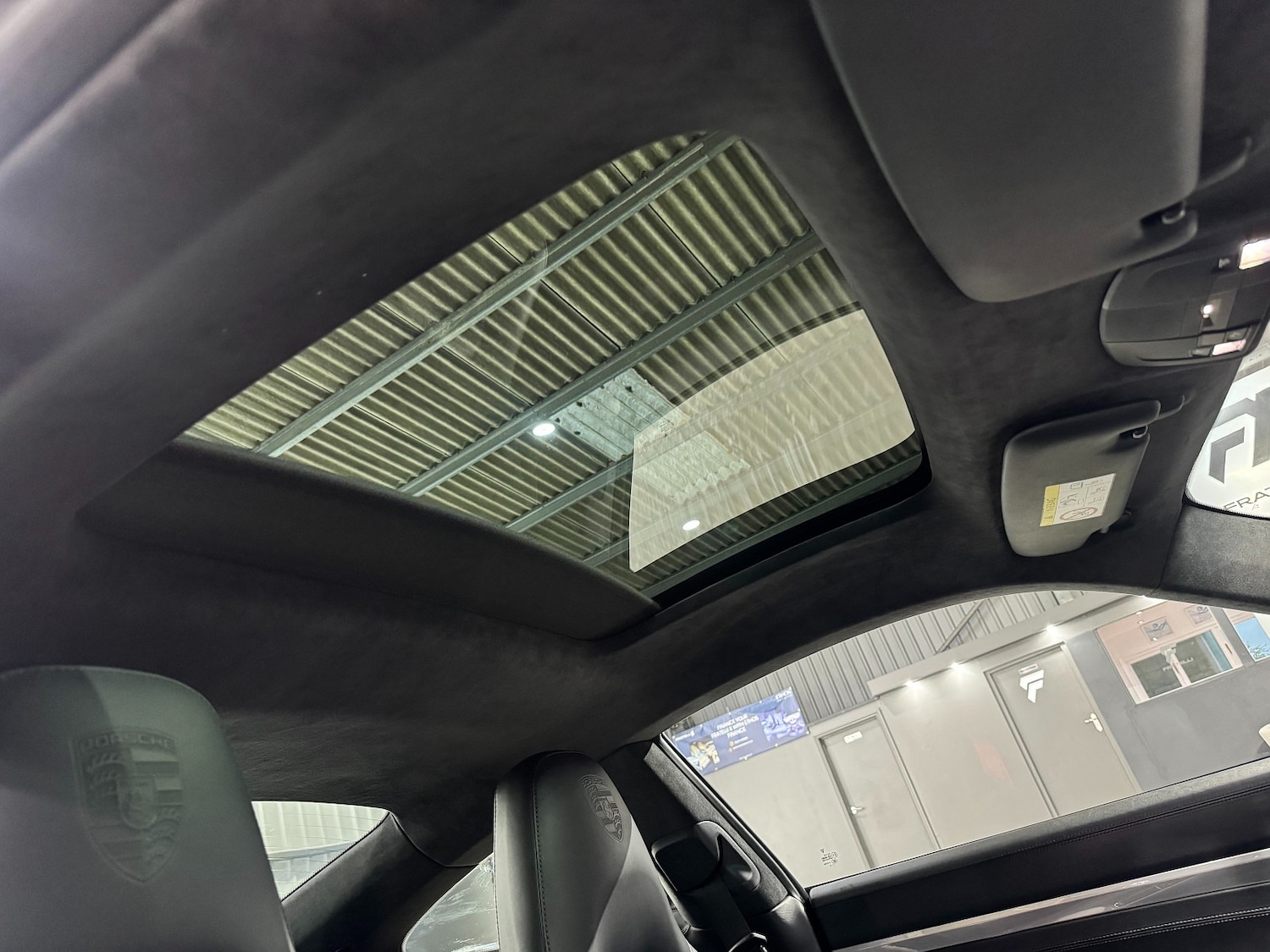 Used Porsche 911 2016 for sale - 76719120: Photo 71