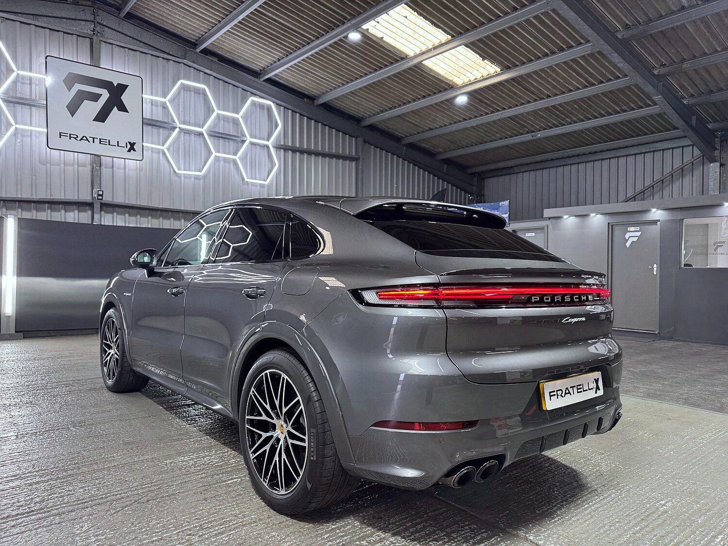 Used Porsche Cayenne 2024 for sale - 76719090: Photo 13