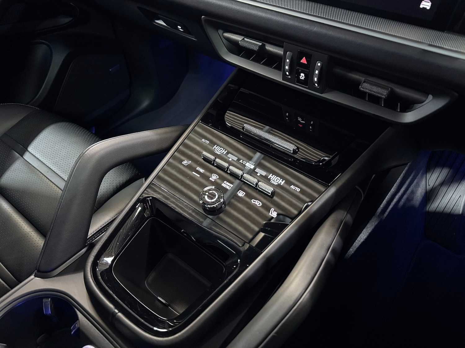 Used Porsche Cayenne 2024 for sale - 76719090: Photo 29