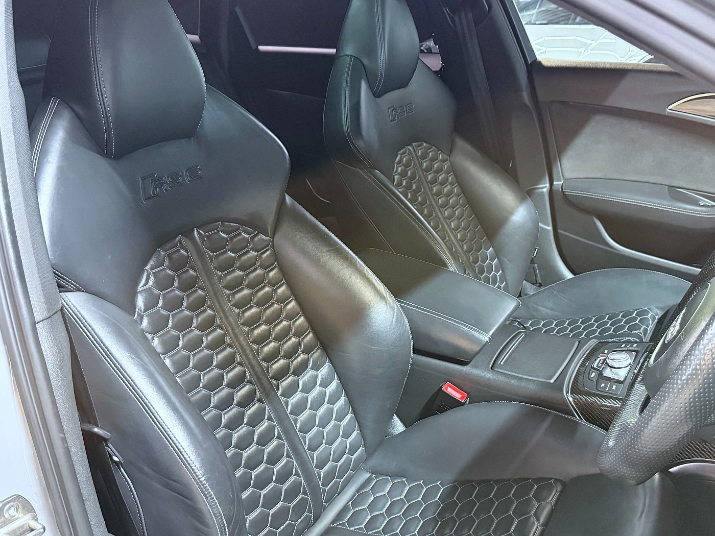 Used Audi RS6 2017 for sale - 77945270: Photo 17