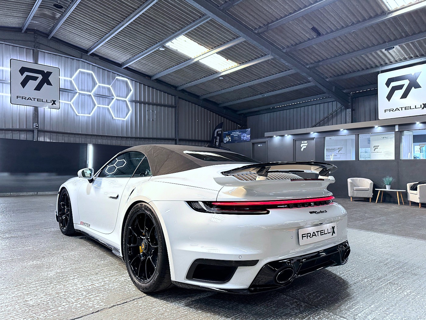 Used Porsche 911 2021 for sale - 78064903: Photo 16