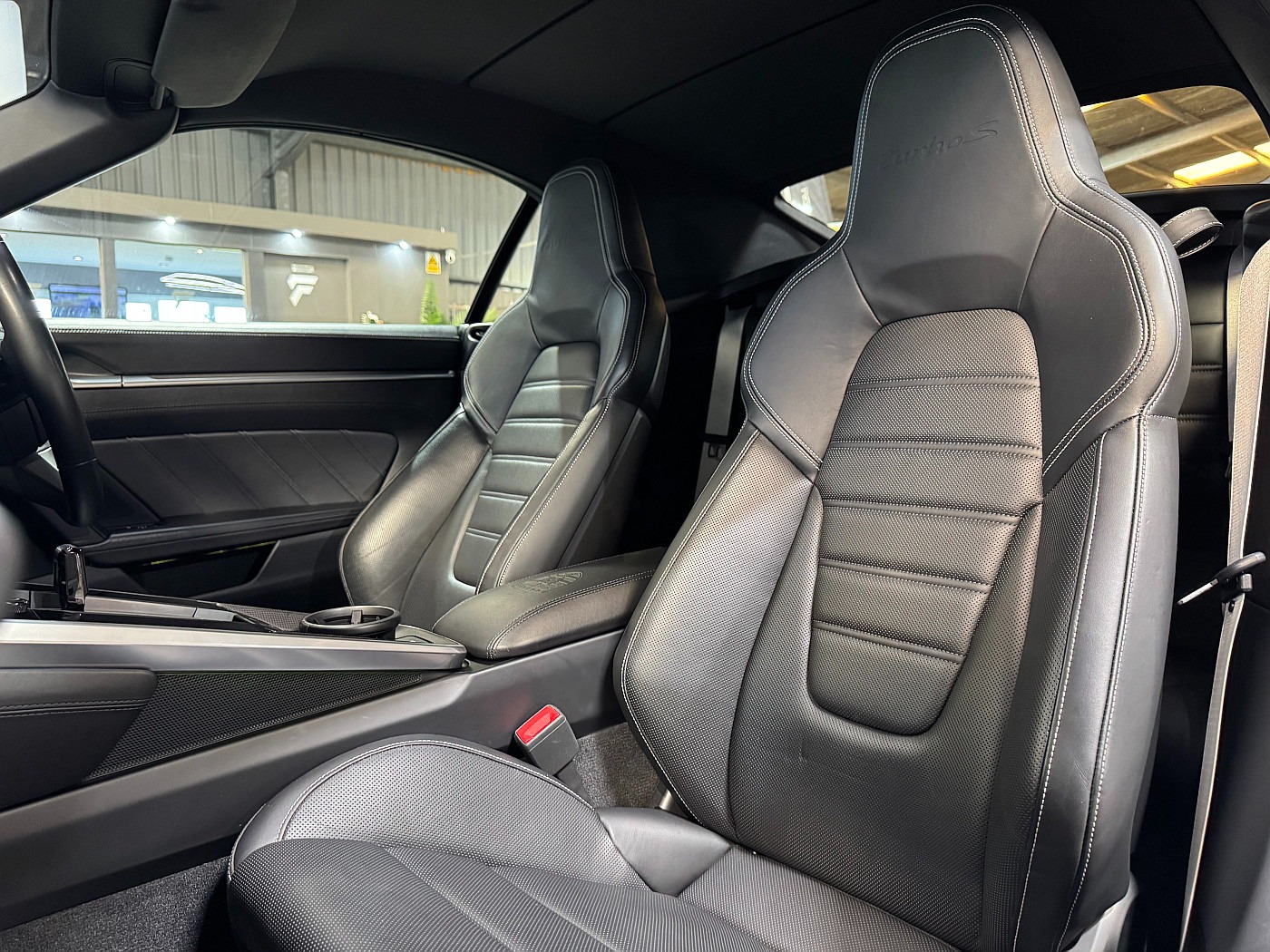 Used Porsche 911 2021 for sale - 78064903: Photo 42