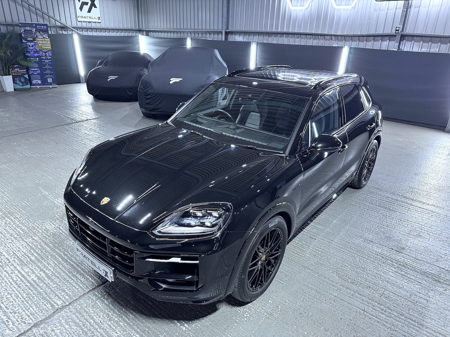 Used Porsche Cayenne 2024 for sale - 76719278: Photo 10