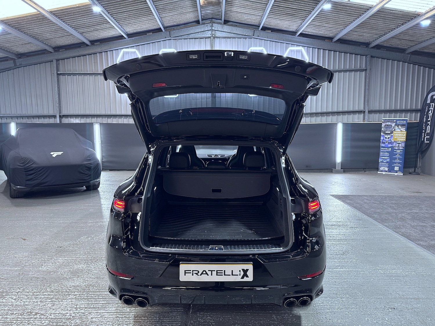 Used Porsche Cayenne 2024 for sale - 76719278: Photo 16