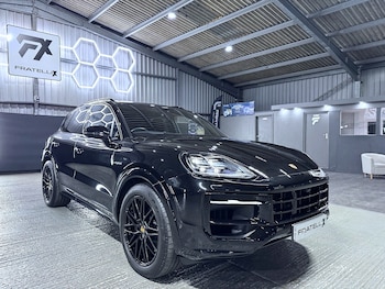 Used Porsche Cayenne 2024 for sale - 76719278: Photo