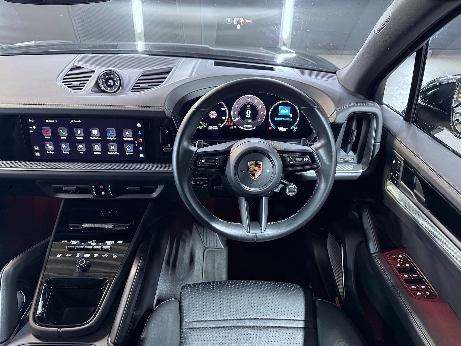 Used Porsche Cayenne 2024 for sale - 76719278: Photo 31