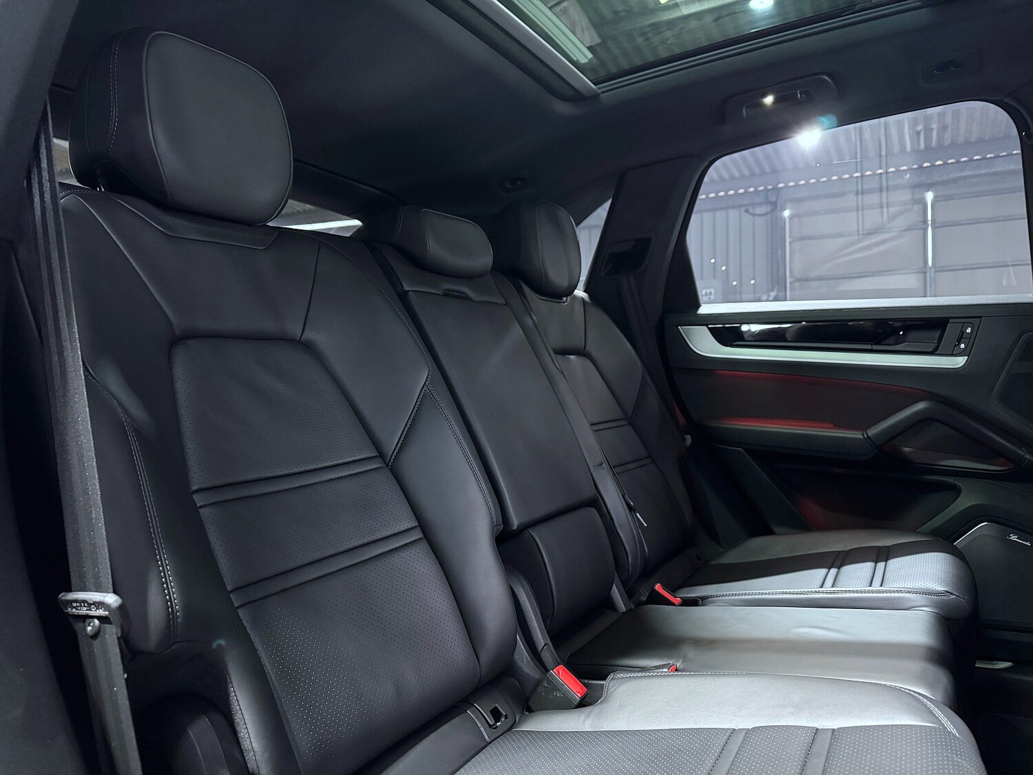 Used Porsche Cayenne 2024 for sale - 76719278: Photo 41