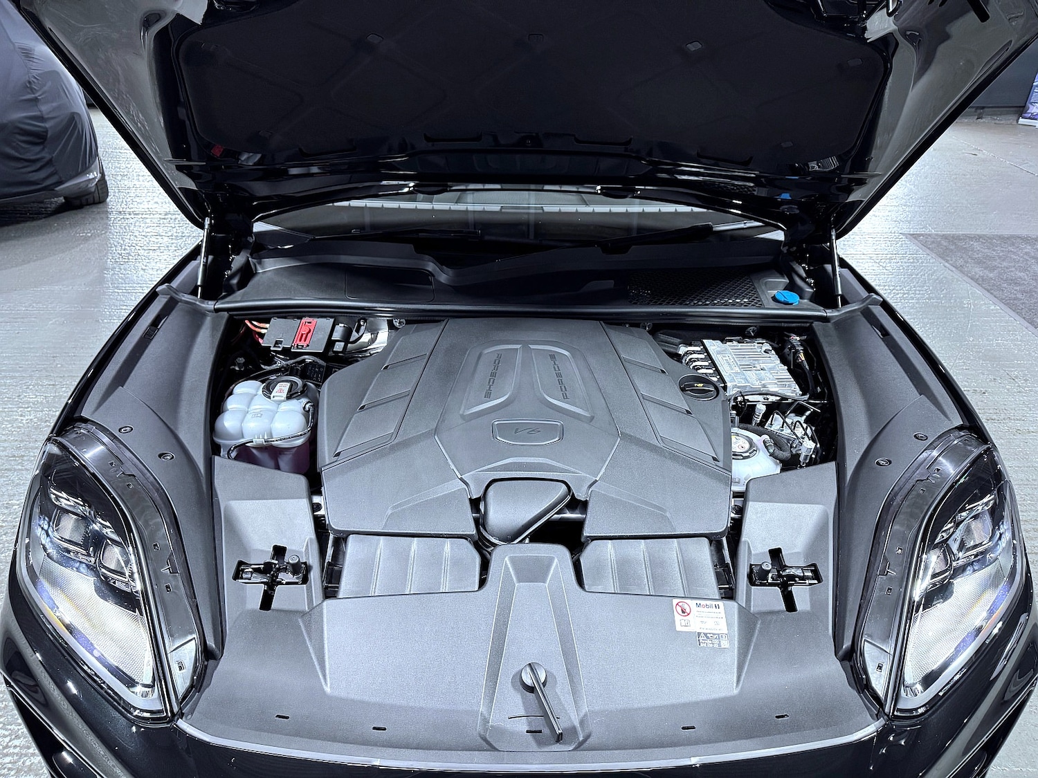 Used Porsche Cayenne 2024 for sale - 76719278: Photo 7