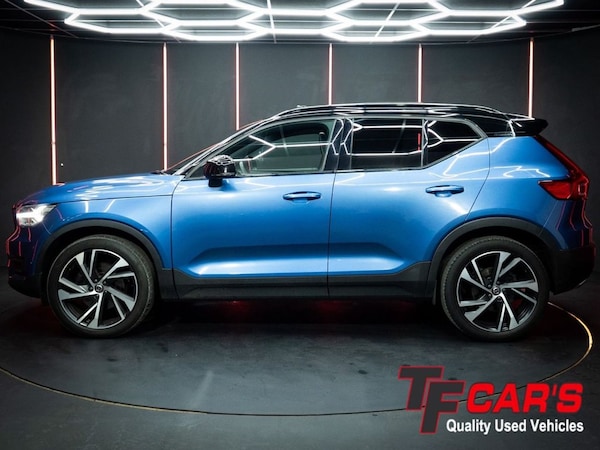 Used Volvo XC40 2019 for sale - 73632615: Photo 2