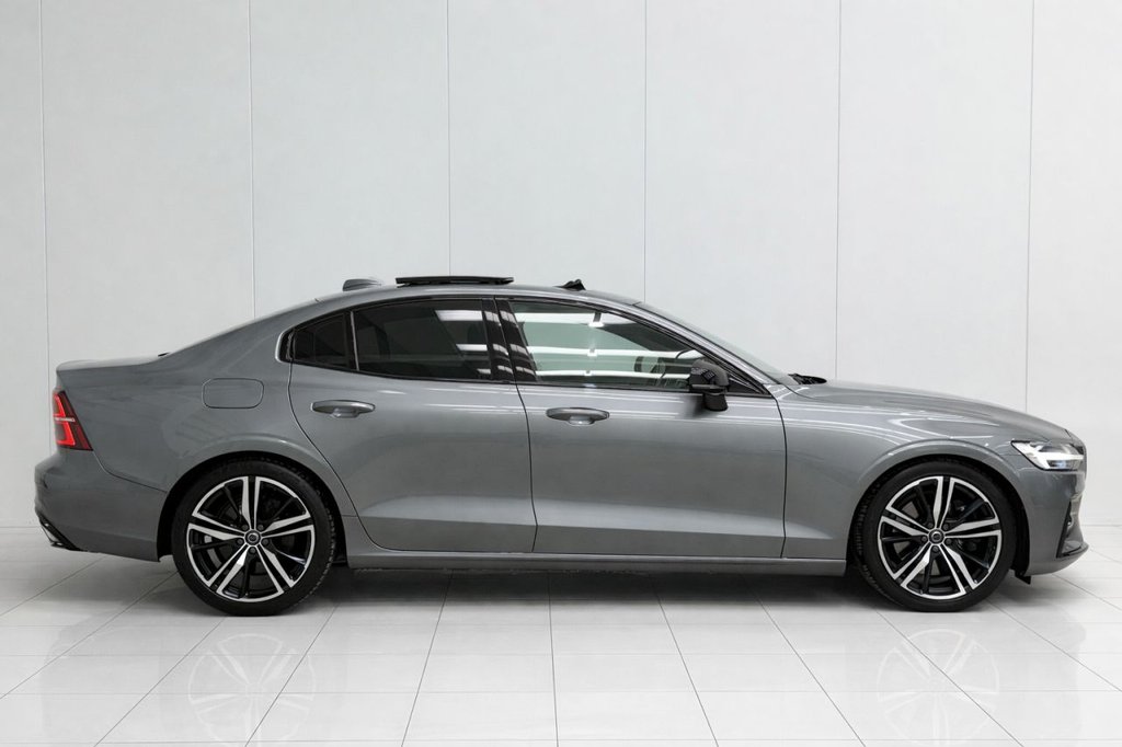 Used Volvo S60 2019 for sale - 77765612: Photo 2