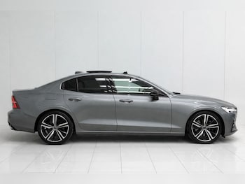 Used Volvo S60 2019 for sale - 77765612: Photo