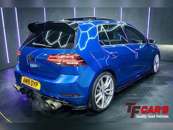 Used Volkswagen Golf 2019 for sale - 75642755: Photo