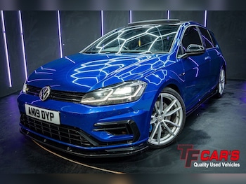 Used Volkswagen Golf 2019 for sale - 75642755: Photo
