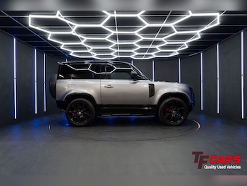 Used Land Rover Defender 2021 for sale - 75194914: Photo