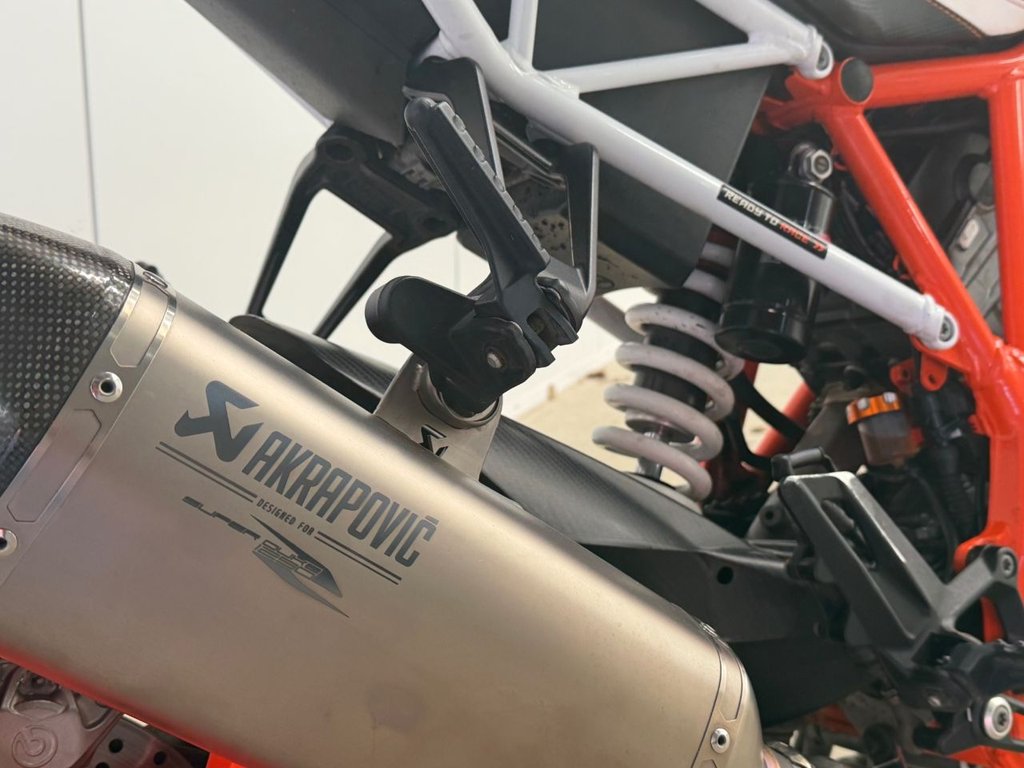 Used KTM SUPERDUKE 2017 for sale - 78444676: Photo 8