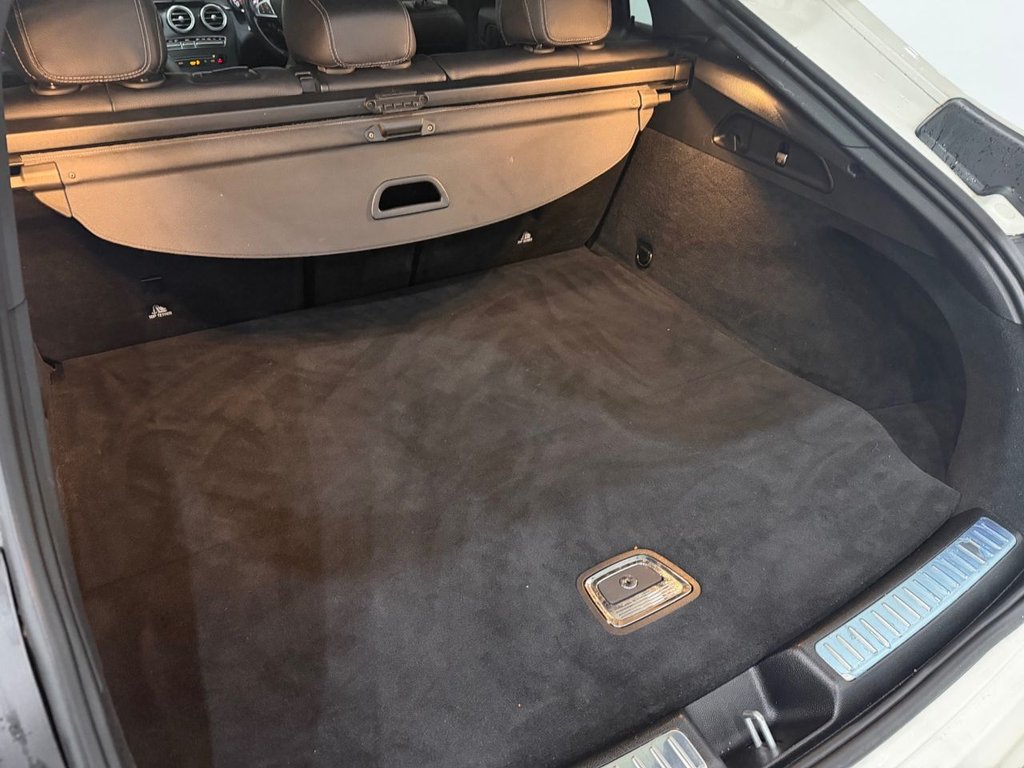 Used Mercedes-Benz GLC 2018 for sale - 75923840: Photo 10