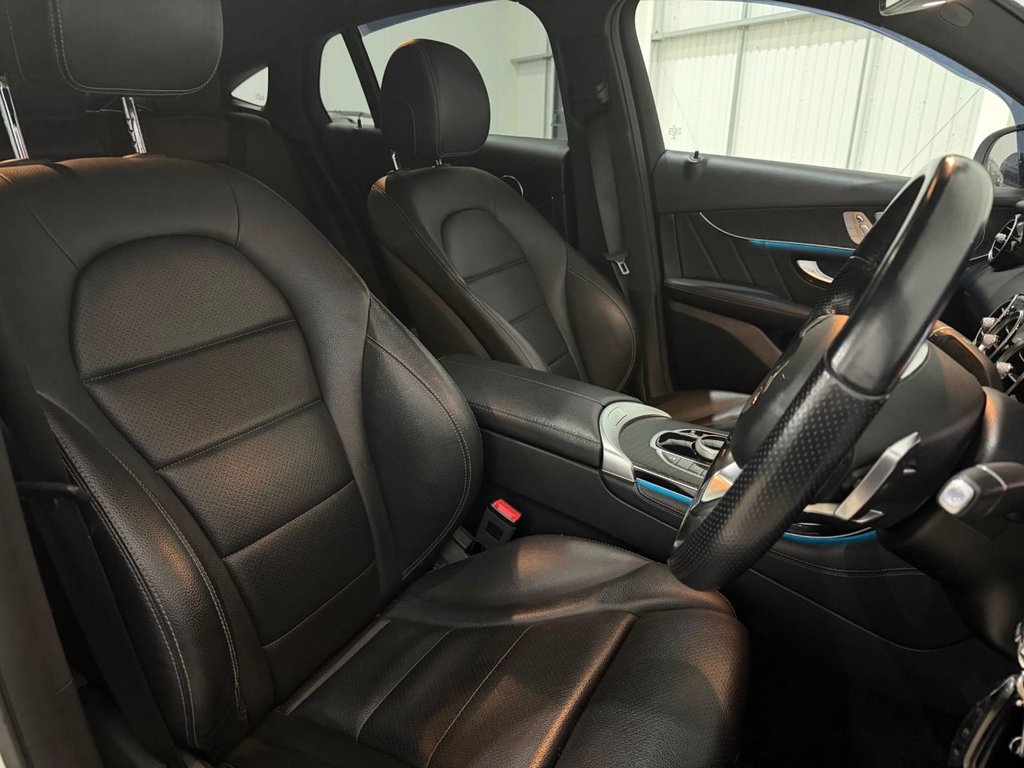 Used Mercedes-Benz GLC 2018 for sale - 75923840: Photo 5