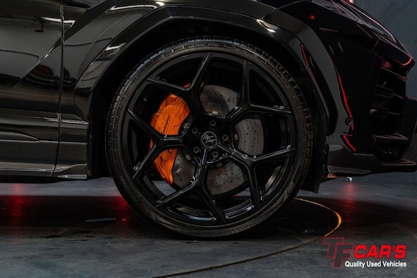 Used Lamborghini Urus 2021 for sale - 75654335: Photo 11