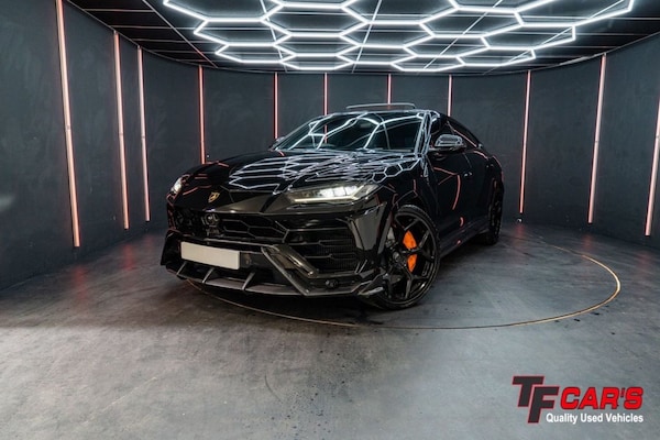 Used Lamborghini Urus 2021 for sale - 75654335: Photo 2